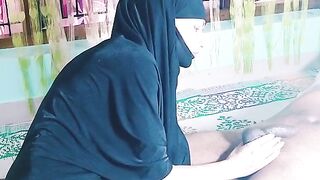 Hot Stepsis In Hijab Knows What The Price