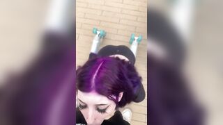 roller skating chick sucks dick in a park, caught by a cyclist