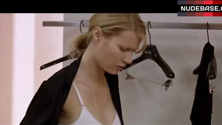 Gwyneth Paltrow Underwear Scene – Proof