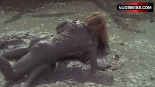 Pam Grier Mud Wrestling – The Big Doll House