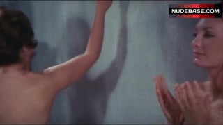 Pam Grier Nude in Prison Shower – The Big Doll House
