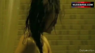 Aitana Sanchez-Gijon Sex in Bathtub – La Carta Esferica