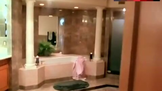 Anna Nicole Smith Nude in Shower – Skyscraper