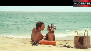 Penelope Cruz in Bikini Scene – Sahara