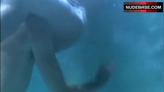 Maria Welton Real Oral Sex in Underwater – Fantasm