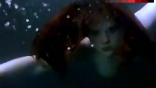 Vicky Binns Naked in Underwater – Nature Boy