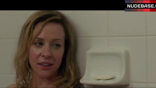 Amy Hargreaves Nude in Bathtub – How He Fell In Love