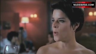 Neve Campbell Shows Boobs and Ass in Bar – I Really Hate My Job