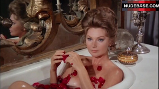 Sylva Koscina Nude in Bath Tub – Marquis De Sade: Justine