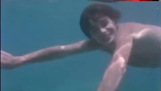 Veronique Jannot Nude Swimming – Paul Et Virginie