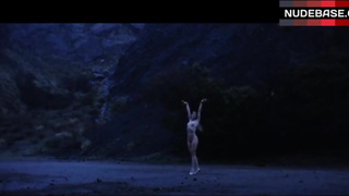 Sydney Ray Nude Dancing – Ballet Of Blood