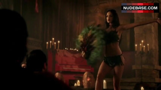 Eiza Gonzalez Seductive Dance with White Snake – From Dusk Till Dawn: The Series