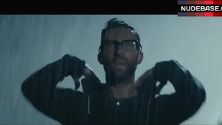 Behati Prinsloo Sex Scene – Maroon 5 - Animals
