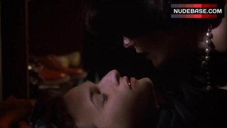Lara Flynn Boyle Lingerie Scene – Threesome
