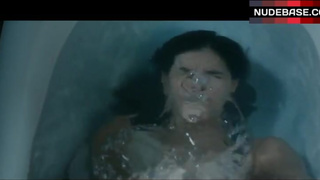 Patricia Velasquez Topless Underwater – Liz In September