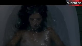 Patricia Velasquez Topless in Bathtub – Liz In September