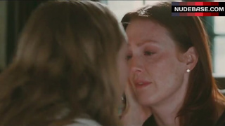 Julianne Moore Lesbian Kiss – Chloe