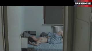 Diana Avramut Nude in Bed – When Evening Falls On Bucharest Or Metabolism