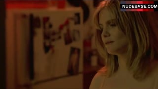 Jennifer Jason Leigh Underwear Scene – In The Cut