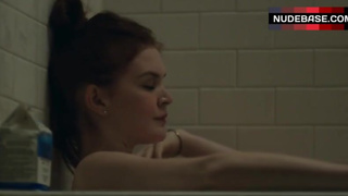 Emily Tyra Naked in Bathtub – Flesh And Bone