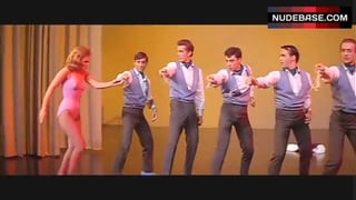 Ann-Margret Hot Dancing – Viva Las Vegas