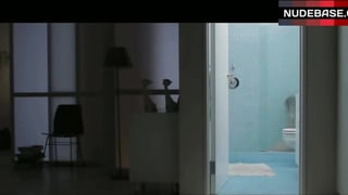 Lena Dunham Nude Boobs and Ass – Tiny Furniture