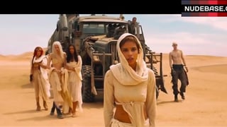 Zoe Kravitz Nipples Through Dress – Mad Max: Fury Road