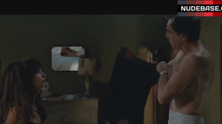 Penelope Cruz in Sexy Nightie – Nine