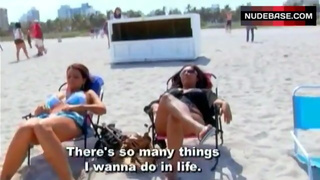 Nicole Snooki Polizzi Sunbathing in Bikini – Jersey Shore
