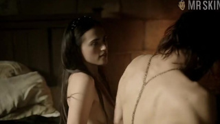 Katie McGrath in Labyrinth Season 1 Ep. 1