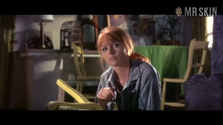 Leigh Taylor-Young in The Buttercup Chain (1970) - 62054