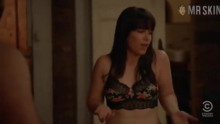 Abbi Jacobson in Broad City