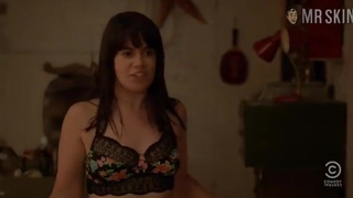Abbi Jacobson in Broad City