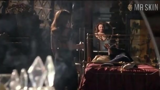 Lena Olin in Romeo Is Bleeding