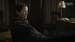 Anna Maxwell Martin, Claire Foy in The Night Watch
