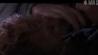 Gabrielle Anwar in Body Snatchers (1994)