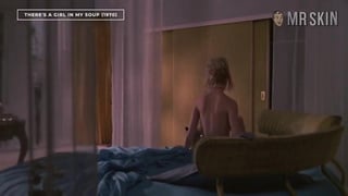 Goldie Hawn And Scarlett Johansson Full Frontal Nudity!