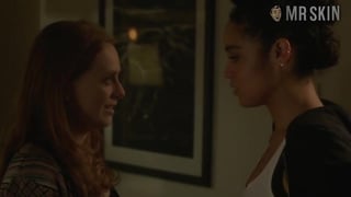 Aisha Dee, Alex Paxton-Beesley in The Bold Type