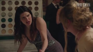 Lake Bell in Bless This Mess