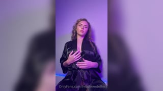 HeatheredEffect Topless Sleepwear Strip Tease Video Leaked