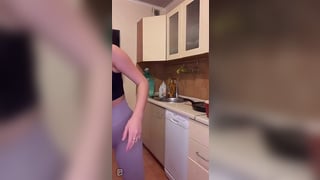 Big ass tits cocinera legging encoxada arrimon 2