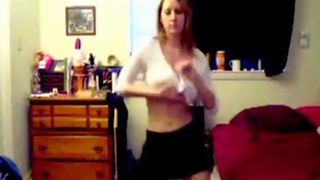 Big titty blonde dancing