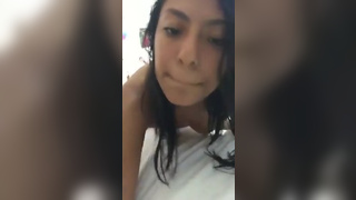 Sexy Latina Teen jilling
