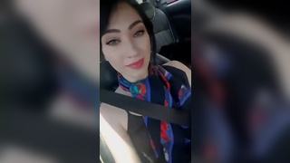 amateur girl playing with pussy in car - pornblr.mp4