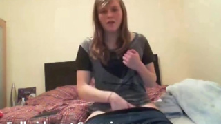 RAT webcam – Young white blonde girl masturbates