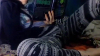 RAT webcam - Girl masturbates while reading a boo