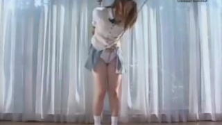 girl bondage trying