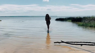 Emily Rinaudo Beach Blowjob POV Cumshot Video Leaked
