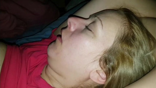 Snoring passed out whore eyecheck and boobs