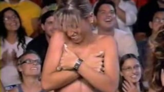 Girl has to get naked on gameshow vs topless girl